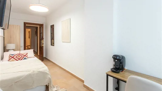 Rooms in Alicante/Alacant - photo 3