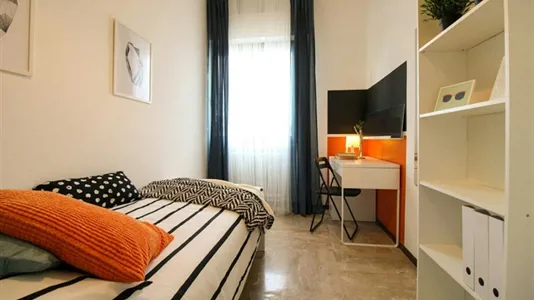 Rooms in Brescia - photo 1