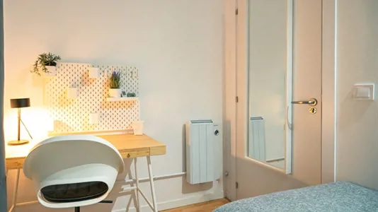 Rooms in Barcelona Ciutat Vella - photo 3