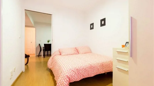 Rooms in Valencia Ciutat Vella - photo 1