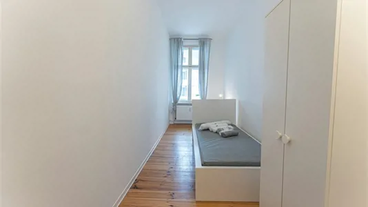 Rooms in Berlin Friedrichshain-Kreuzberg - photo 3