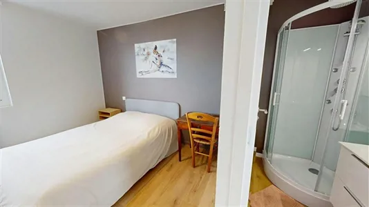 Rooms in Bordeaux - photo 1