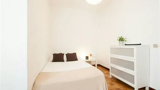 Rooms in Madrid Retiro - photo 3